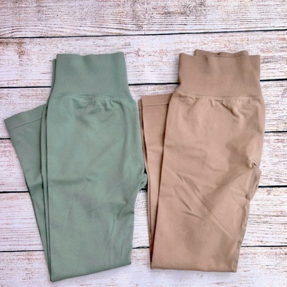 Set of 2 Seamless Workout Leggings High Waist Yoga Pants Compression NWOT - Picture 1 of 5